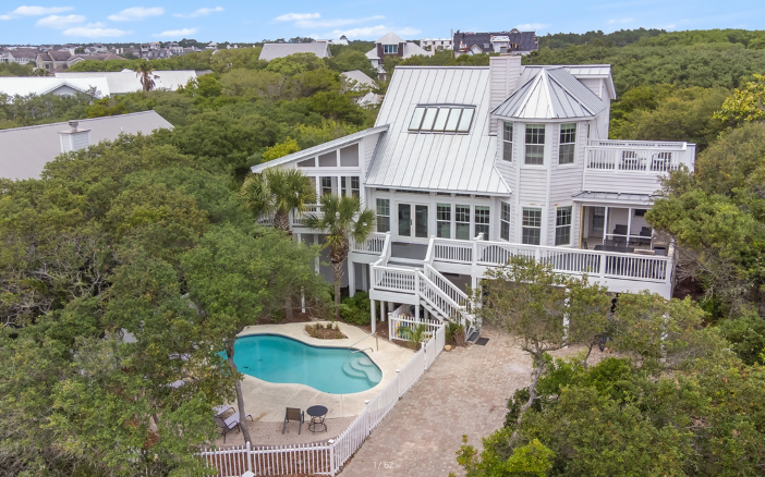 Welcome to Shores Fun, a 30A Oversee home in Seacrest Beach.