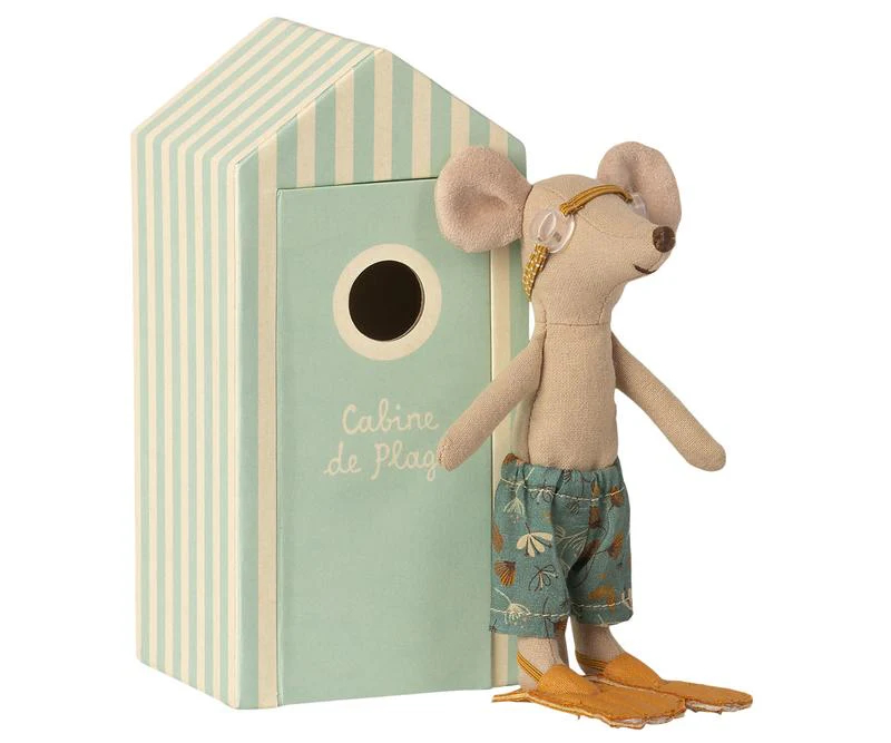 Big Brother Mouse, a 30A souvenir. 