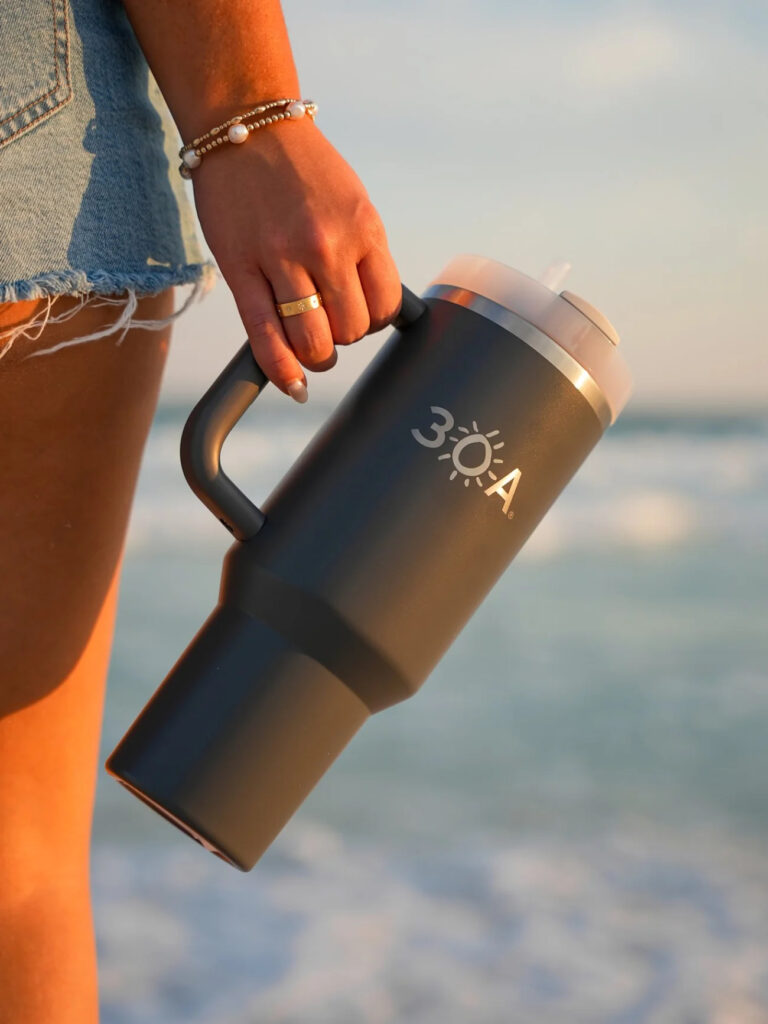 A 30A Stanley tumbler.