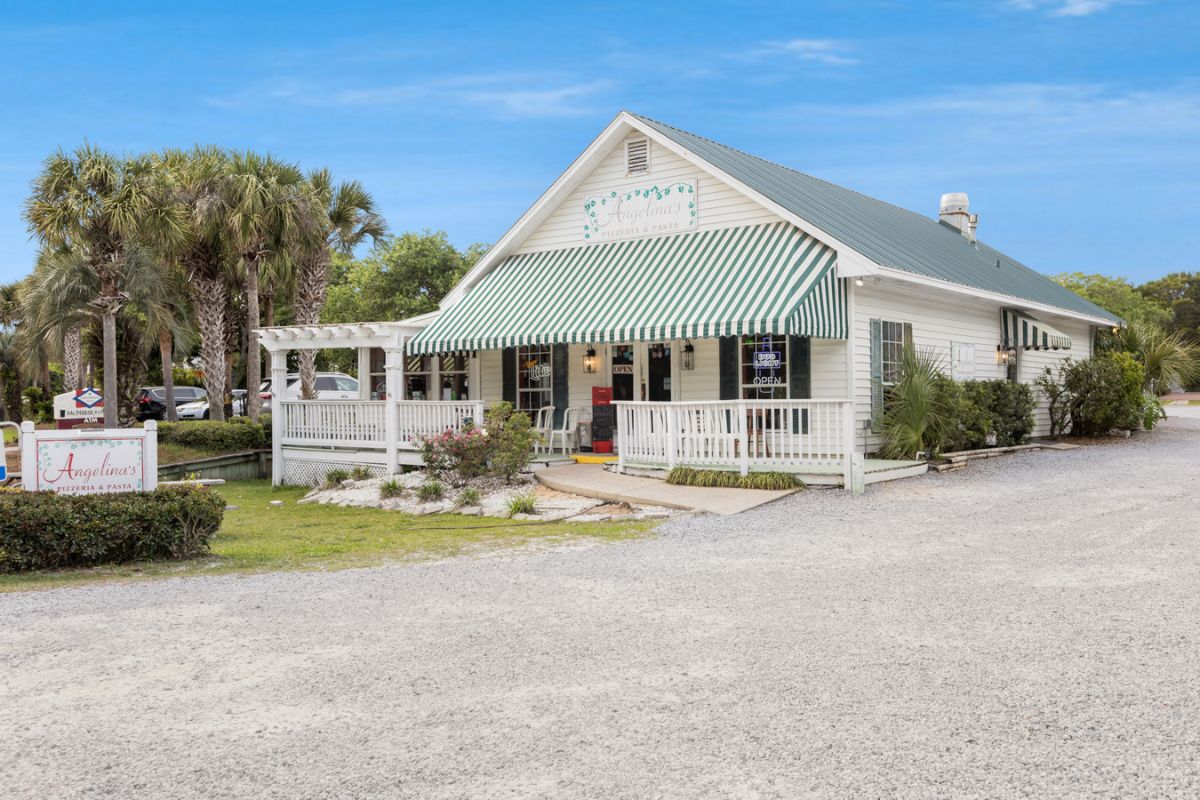 Angelina's Pizzeria & Pasta