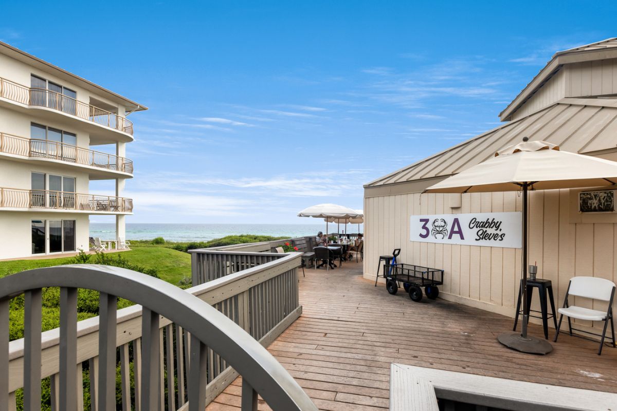 Crabby Steve's