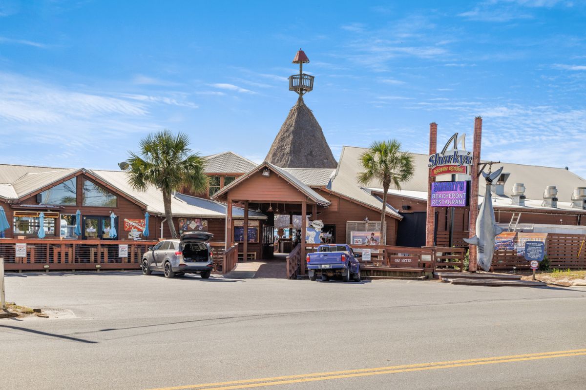 Sharky’s Beachfront Restaurant