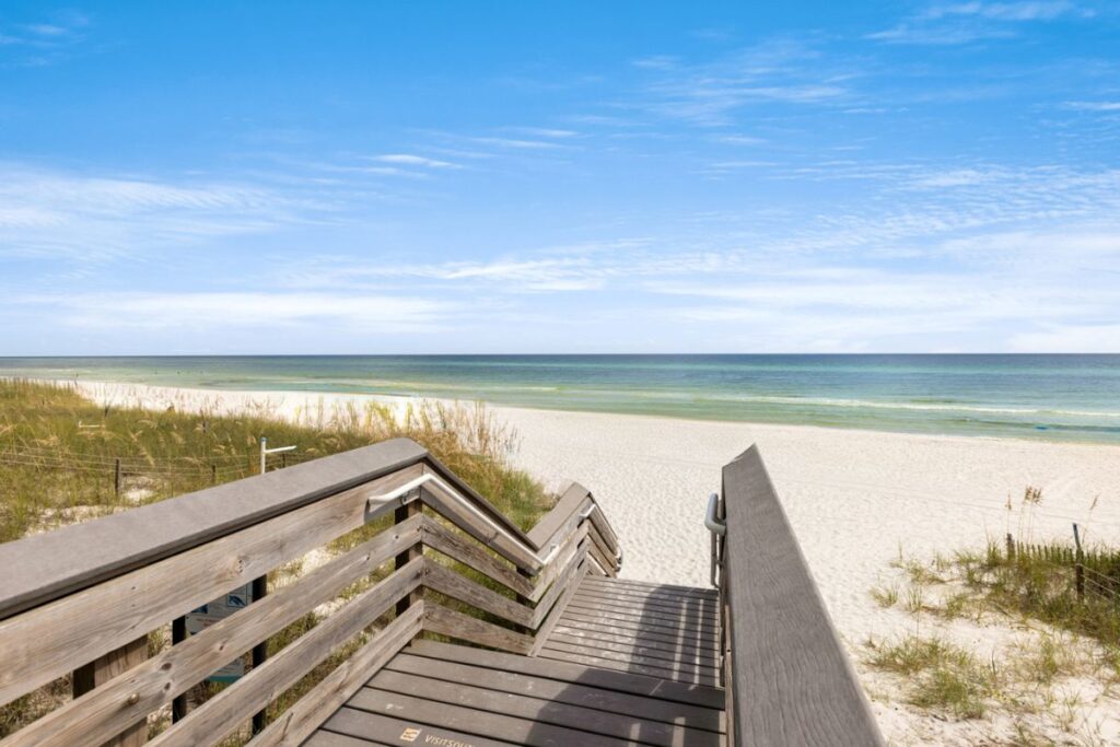 Wall Street Lane Beach Access
